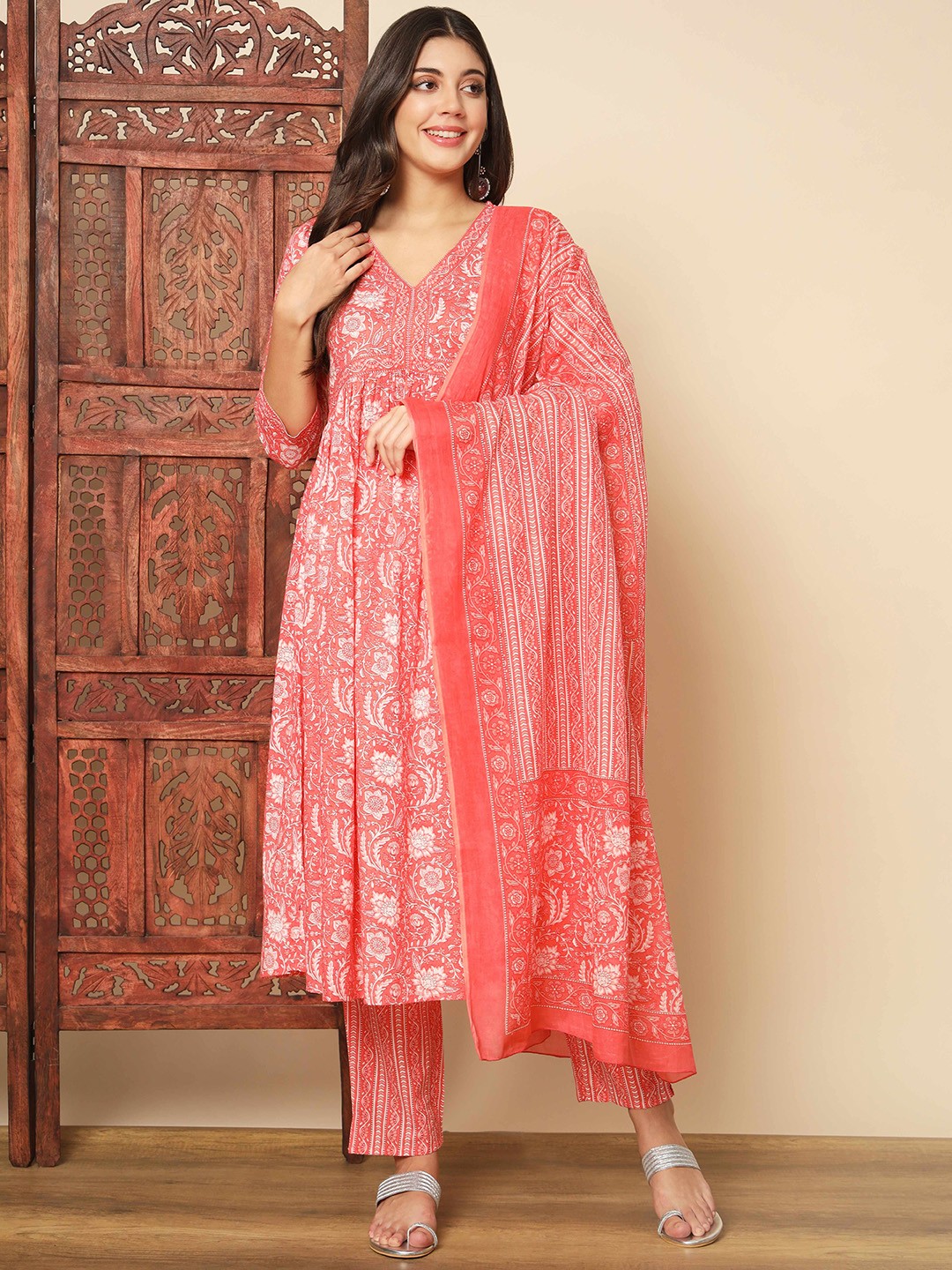 

Vbuyz Floral Printed Kalamkari Anarkali Kurta With Trousers & Dupatta, Coral