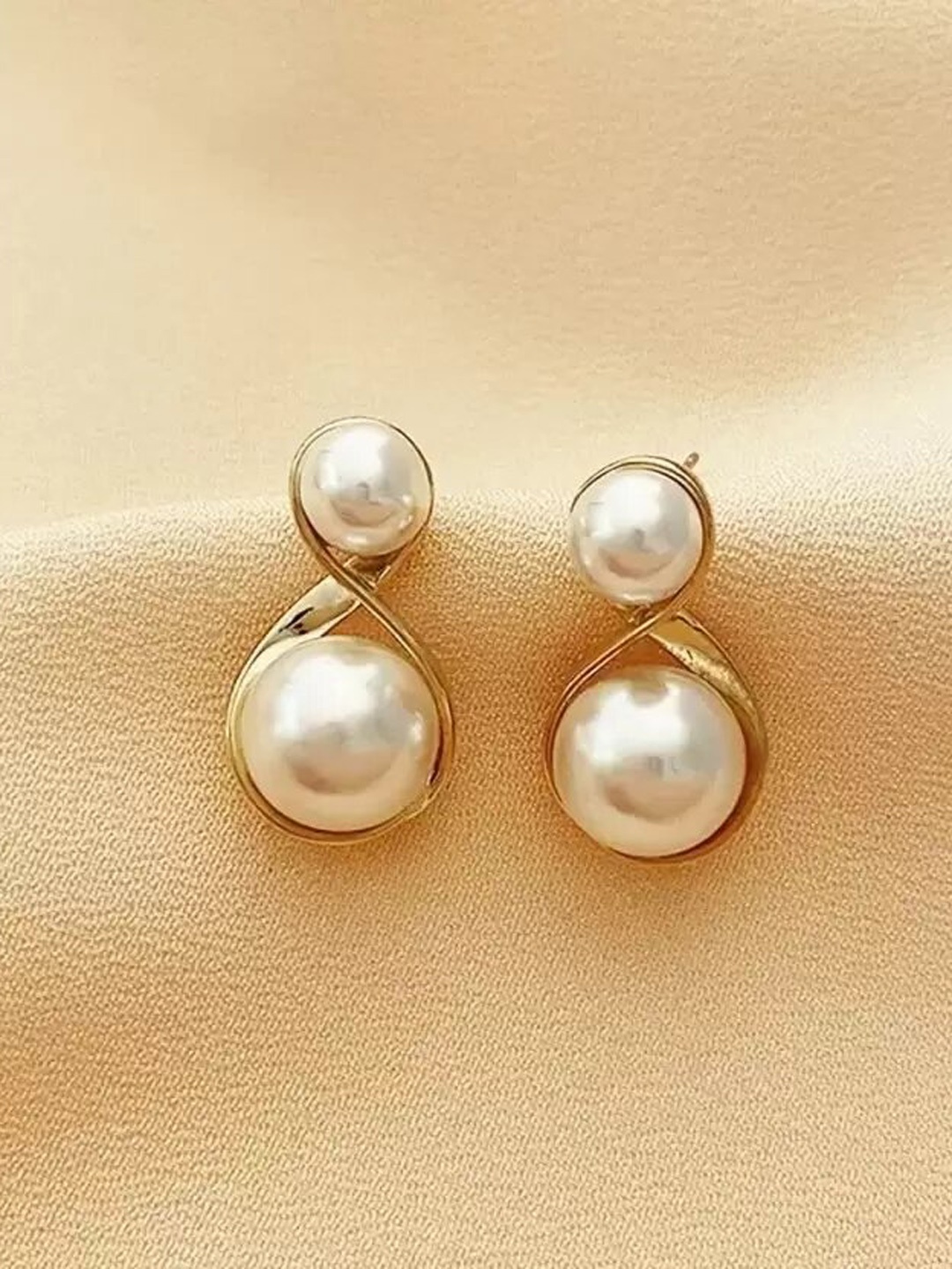 

KRYSTALZ Gold-Plated Contemporary Studs Earrings
