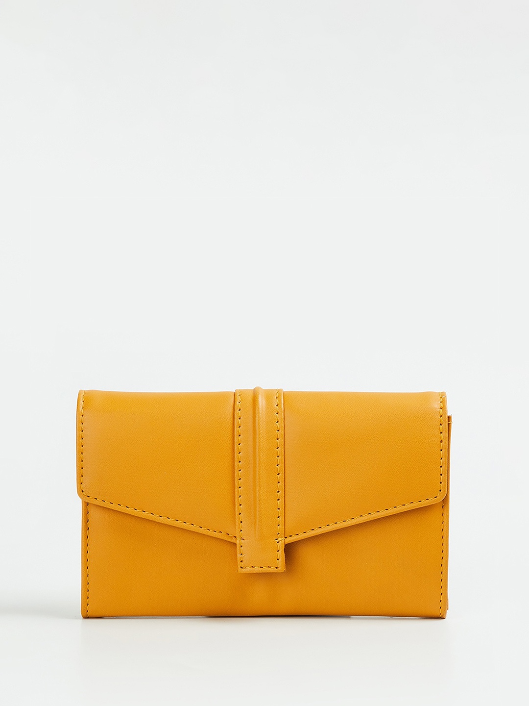 

max Women Envelope Wallet, Yellow
