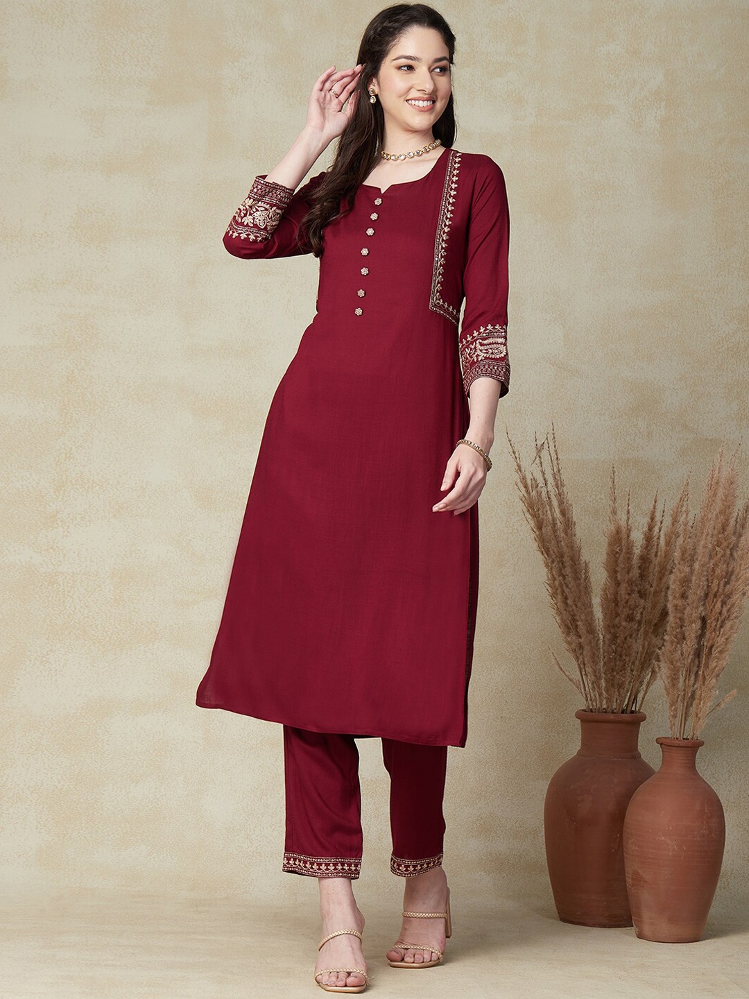 

FASHOR Maroon Floral Embroidered Regular Straight Kurta with Trousers