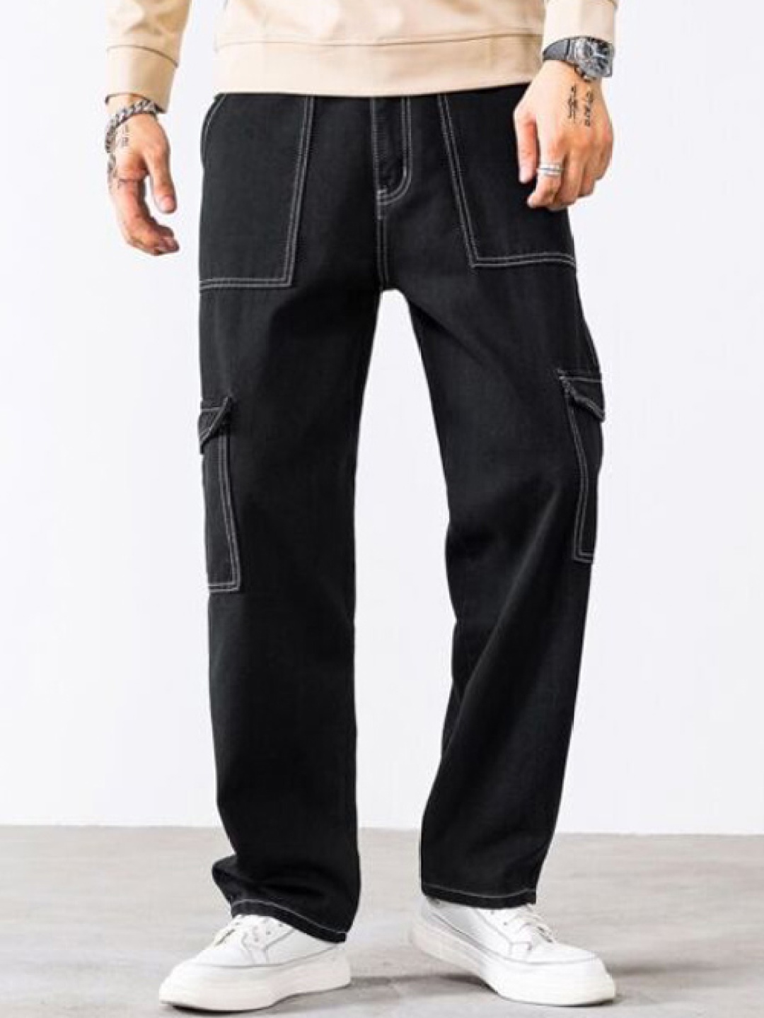 

PLUS 91 Men Ultra Loose Fit High-Rise Cotton Cargos, Black