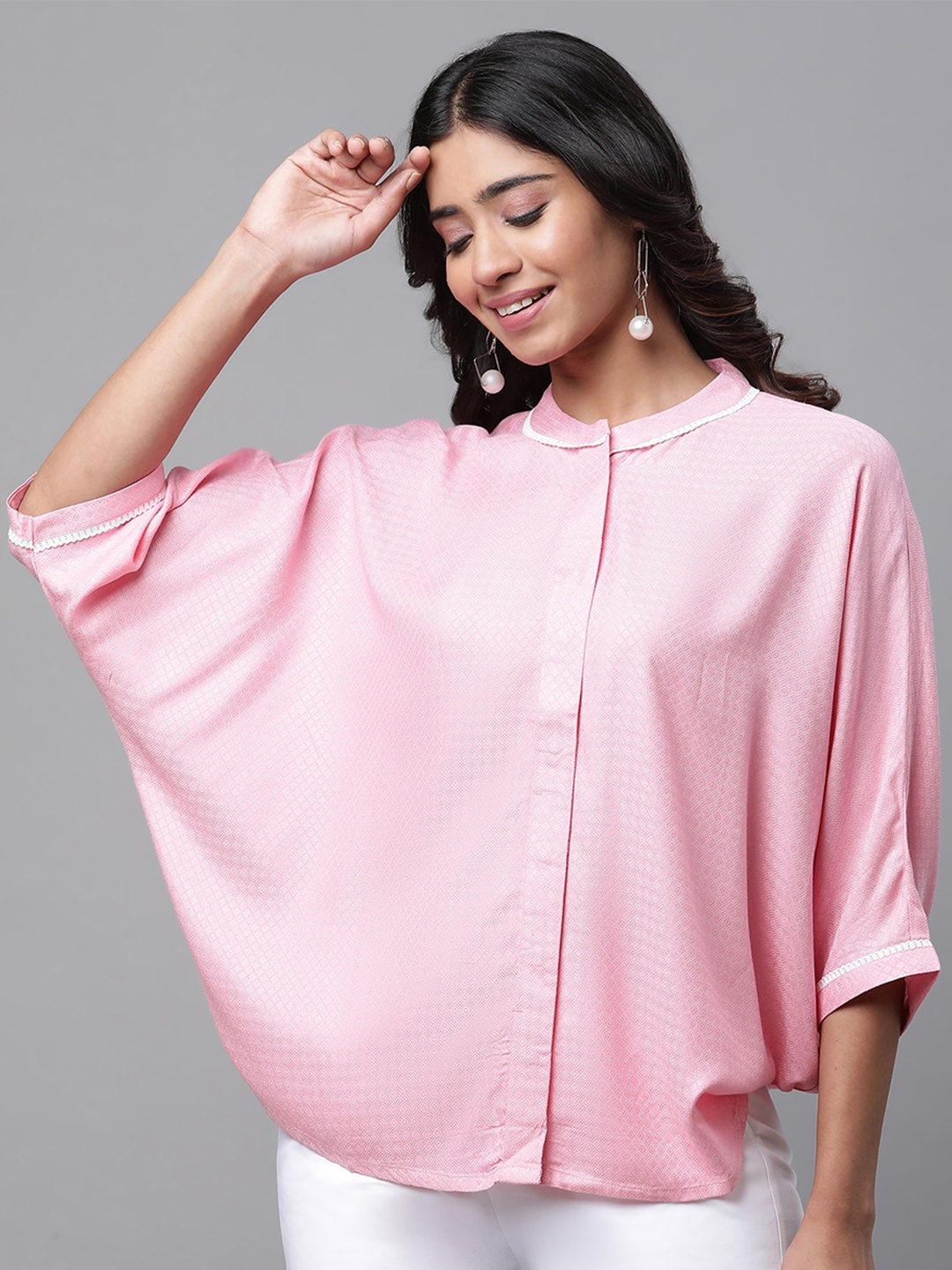 

AURELIA Self Design Mandarin Collar Batwing Sleeves Shirt Style Top, Pink