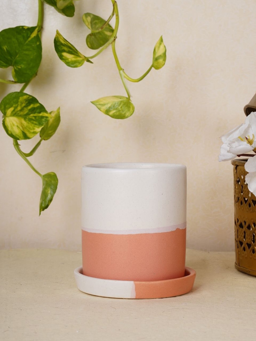 

ecofynd Orange & Pink Ceramic Planter With Saucer Set