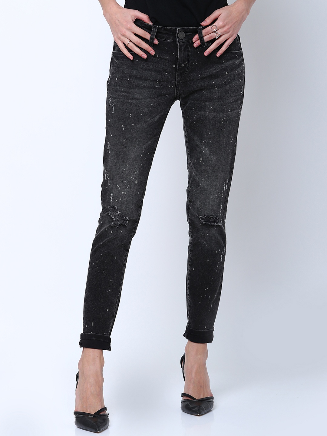 

Tokyo Talkies Women Charcoal Super Skinny Fit Mid-Rise Low Distress Stretchable Jeans