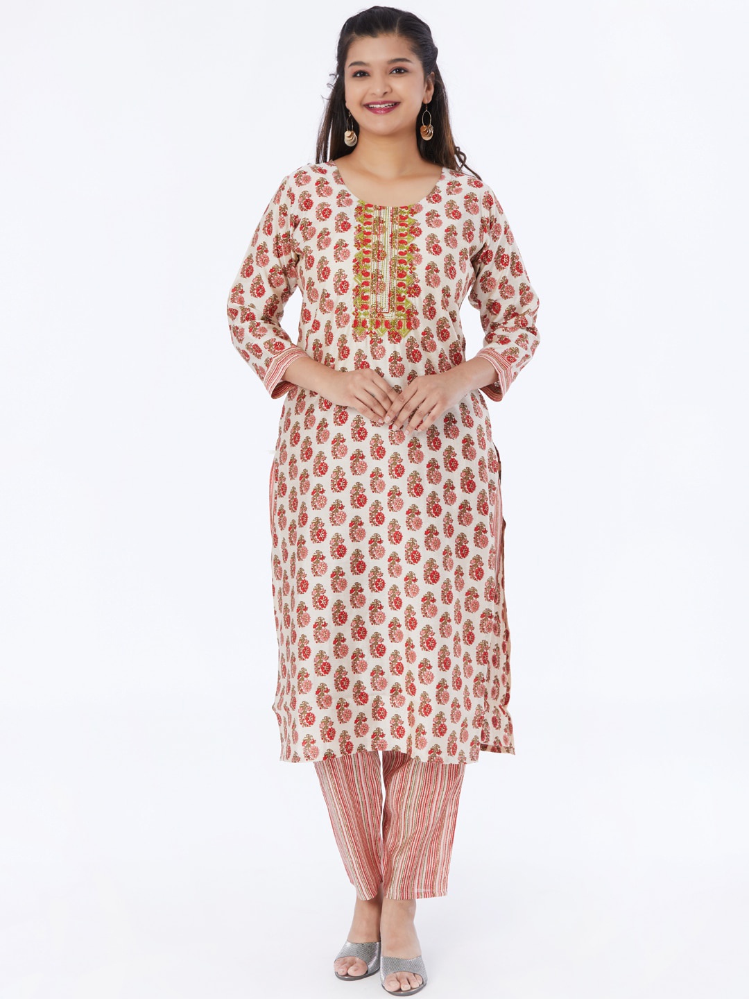 

taruni Floral Printed Thread Work Kurta with Trousers, Beige