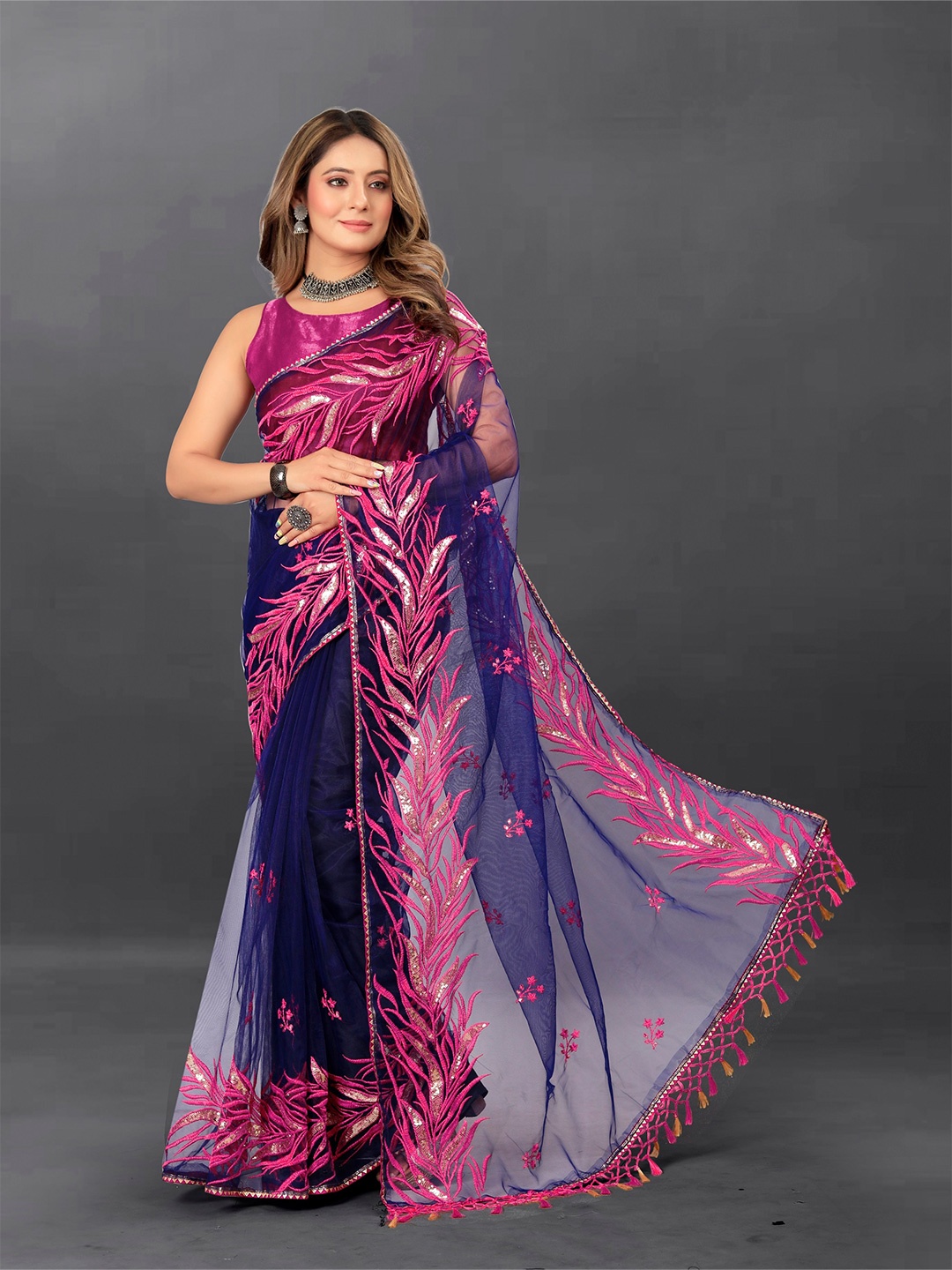 

BARKIYA CREATION Floral Embroidered Sequinned Net Saree, Blue