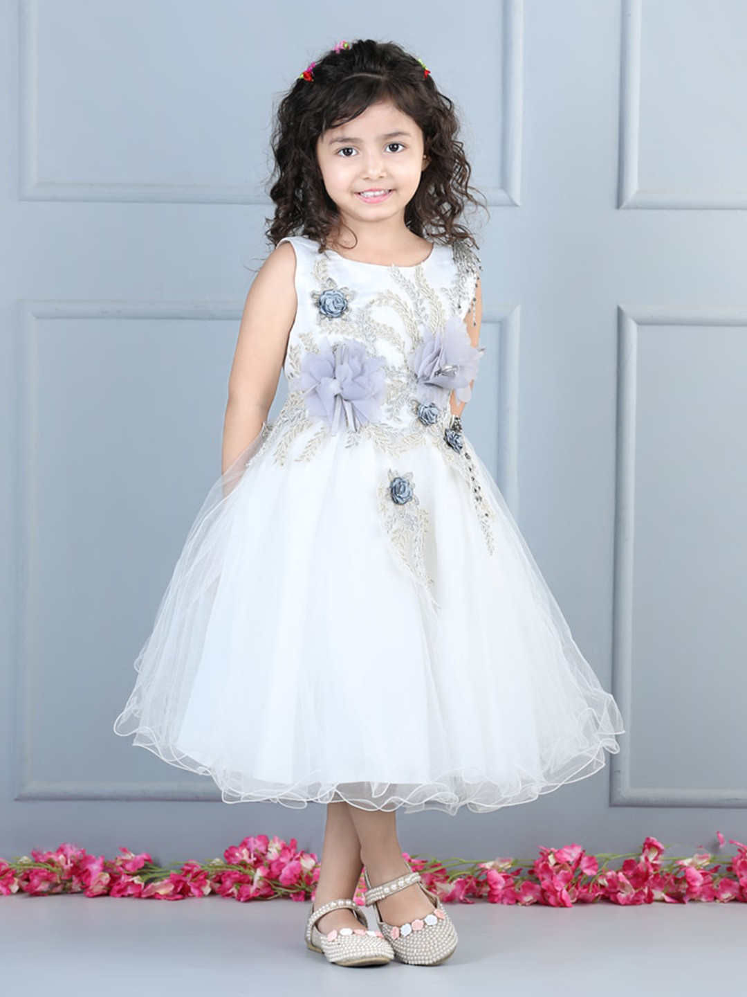 

WhiteHenz CLOTHING Girls Floral Embellished Sequinned Fit & Flare Dress, White