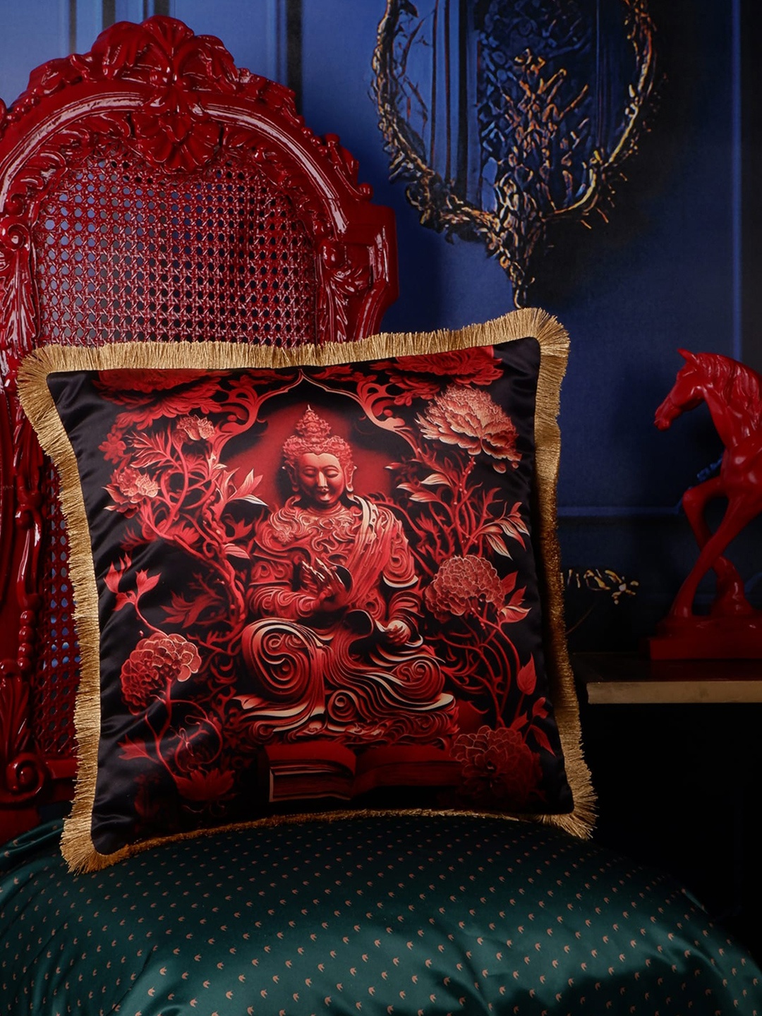 

THE WHITE INK DECOR Eden Black & Red Ethnic Motifs Satin Square Cushion Cover
