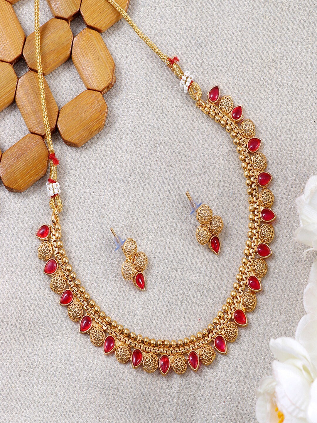 

UNIVERSITY TRENDZ Gold-Plated Stone-Studded Jewellery Set