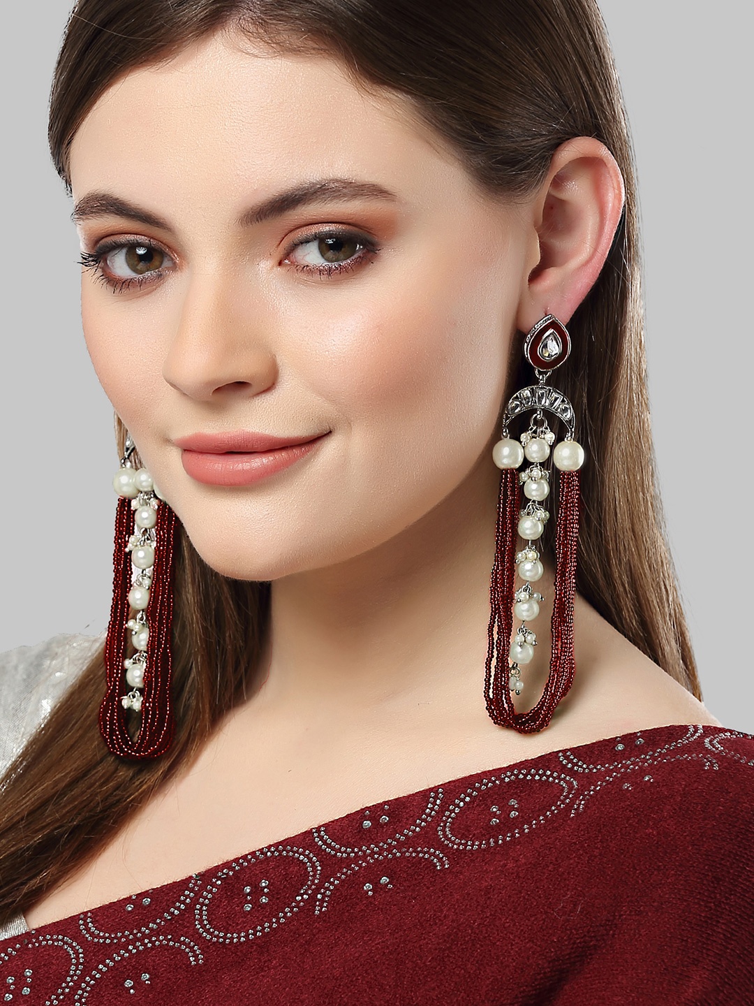 

KARATCART Red Contemporary Drop Earrings