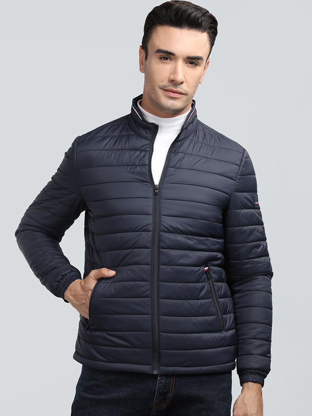 

LURE URBAN Mock Collar Puffer Jacket With Zip Detail, Navy blue