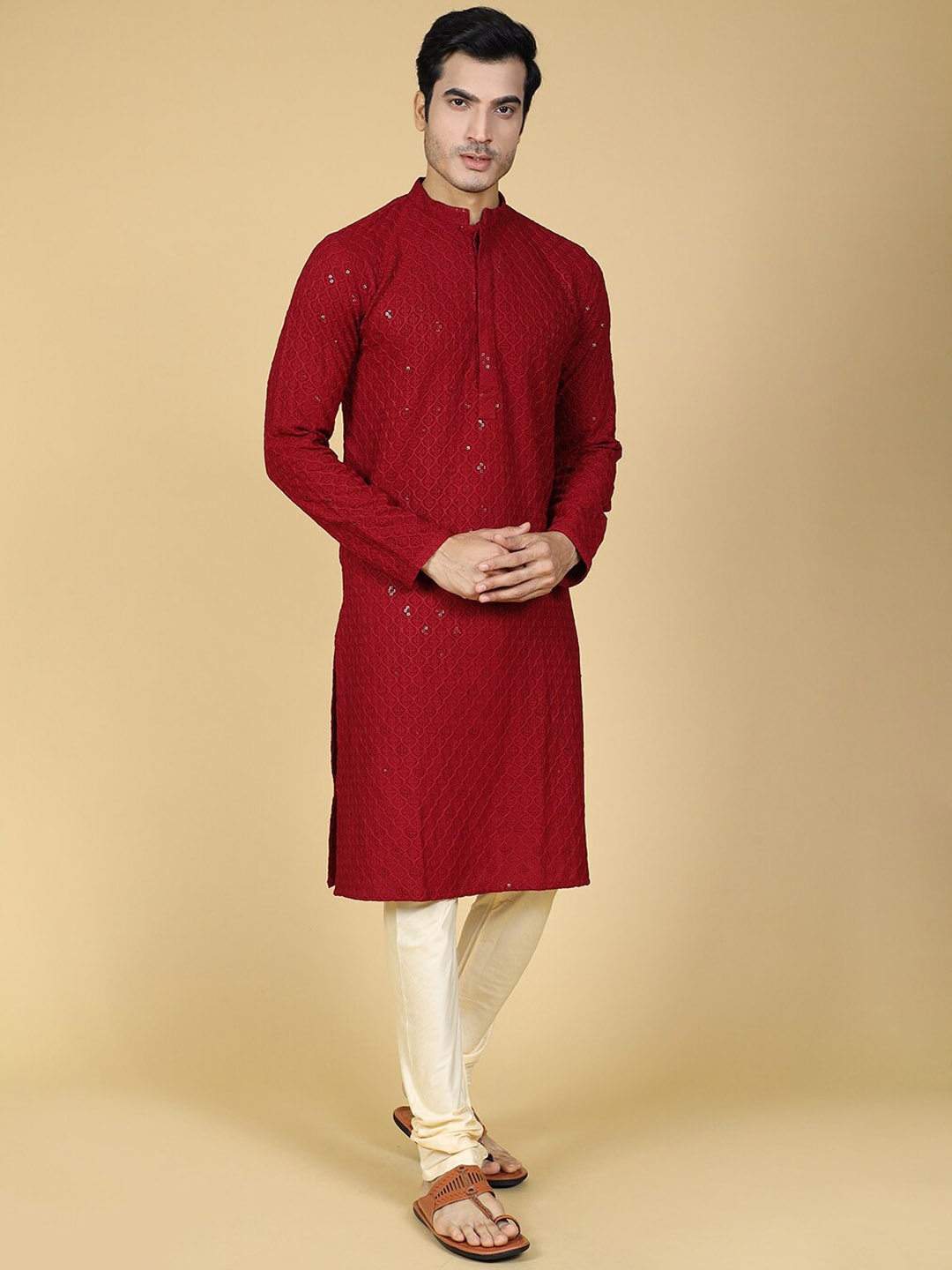 

Sultan The King Of Kurta Ethnic Motifs Chikankari Regular Cotton Long Sleeve Kurta, Maroon