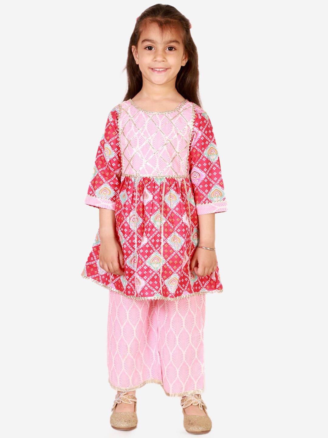 

Superminis Girls Ethnic Motifs Printed Pure Cotton Gotta Patti Kurti With Palazzos, Pink