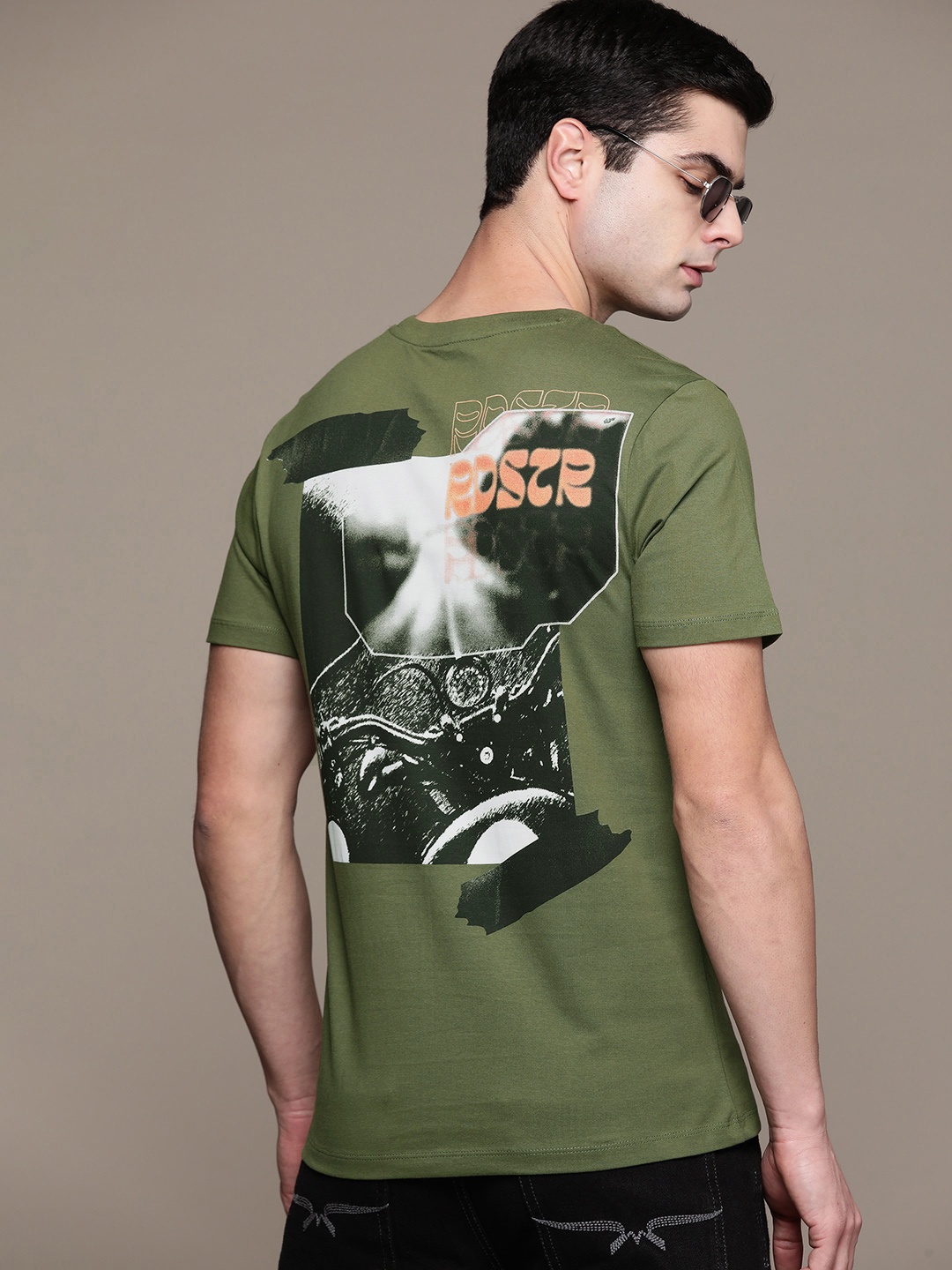 

The Roadster Lifestyle Co. Printed Pure Cotton T-shirt, Olive