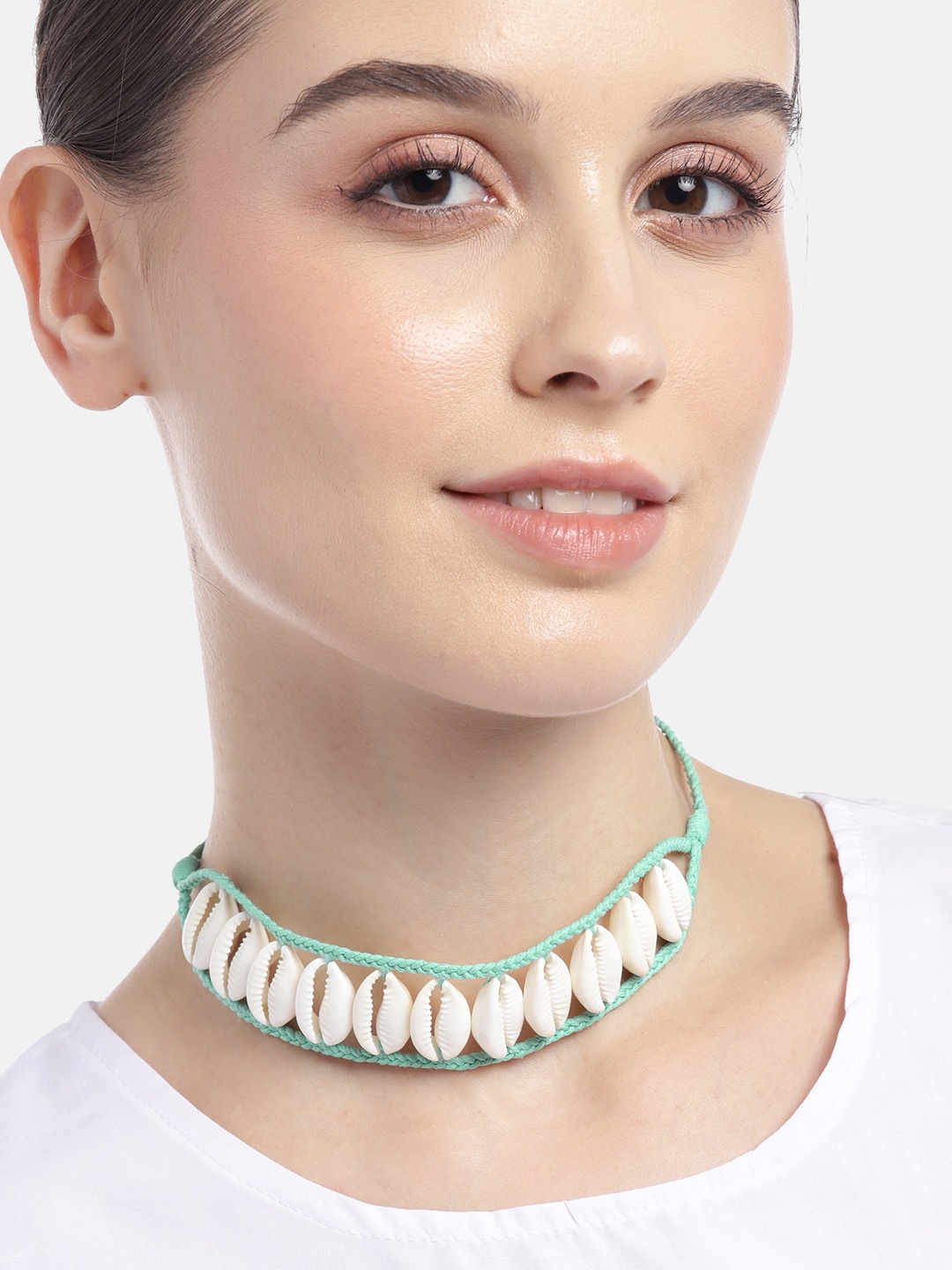 

RICHEERA Beads Studded Necklace, Sea green