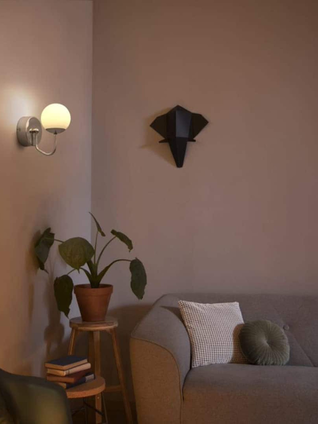 

Philips White Metal Swing Arm Wall Lamp With Bulb