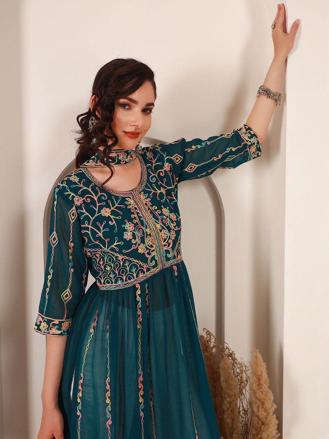 

Sangria Ethnic Motifs Embroidered A-Line Kurta With Dupatta, Teal