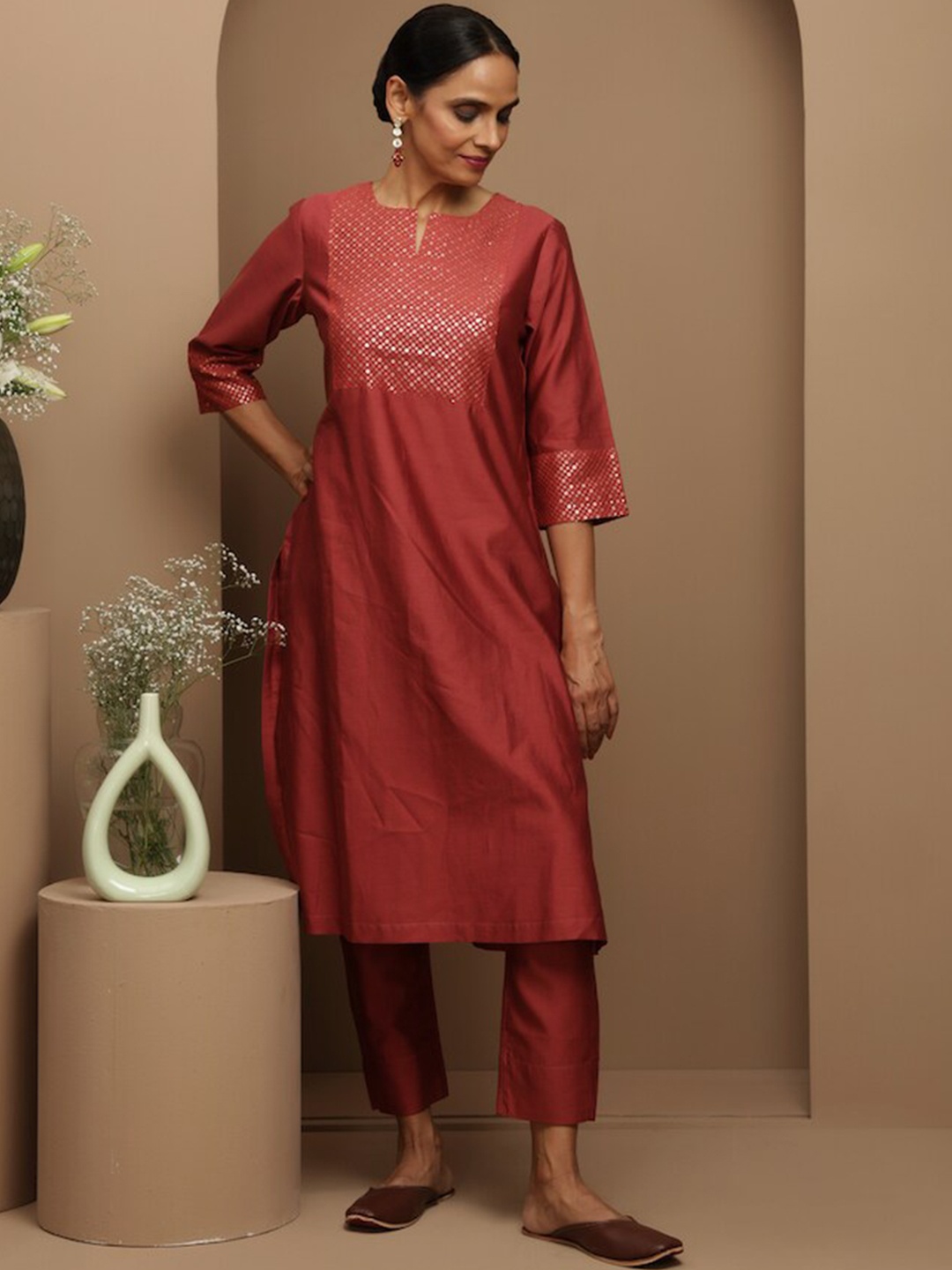 

SMRITI GUPTA Sequin Embellished Chanderi Silk Kurta, Rust