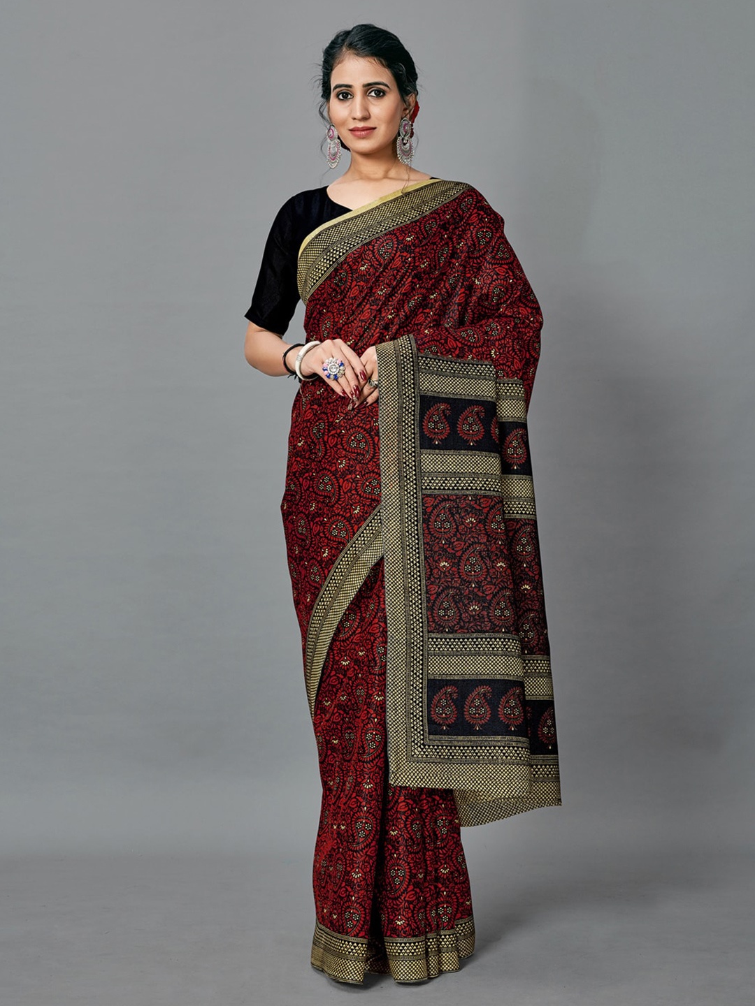 

Anouk Paisley Silk Blend Block Print Saree, Maroon