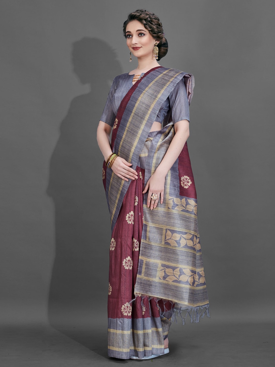 

Anouk Magenta & Grey Floral Printed Saree