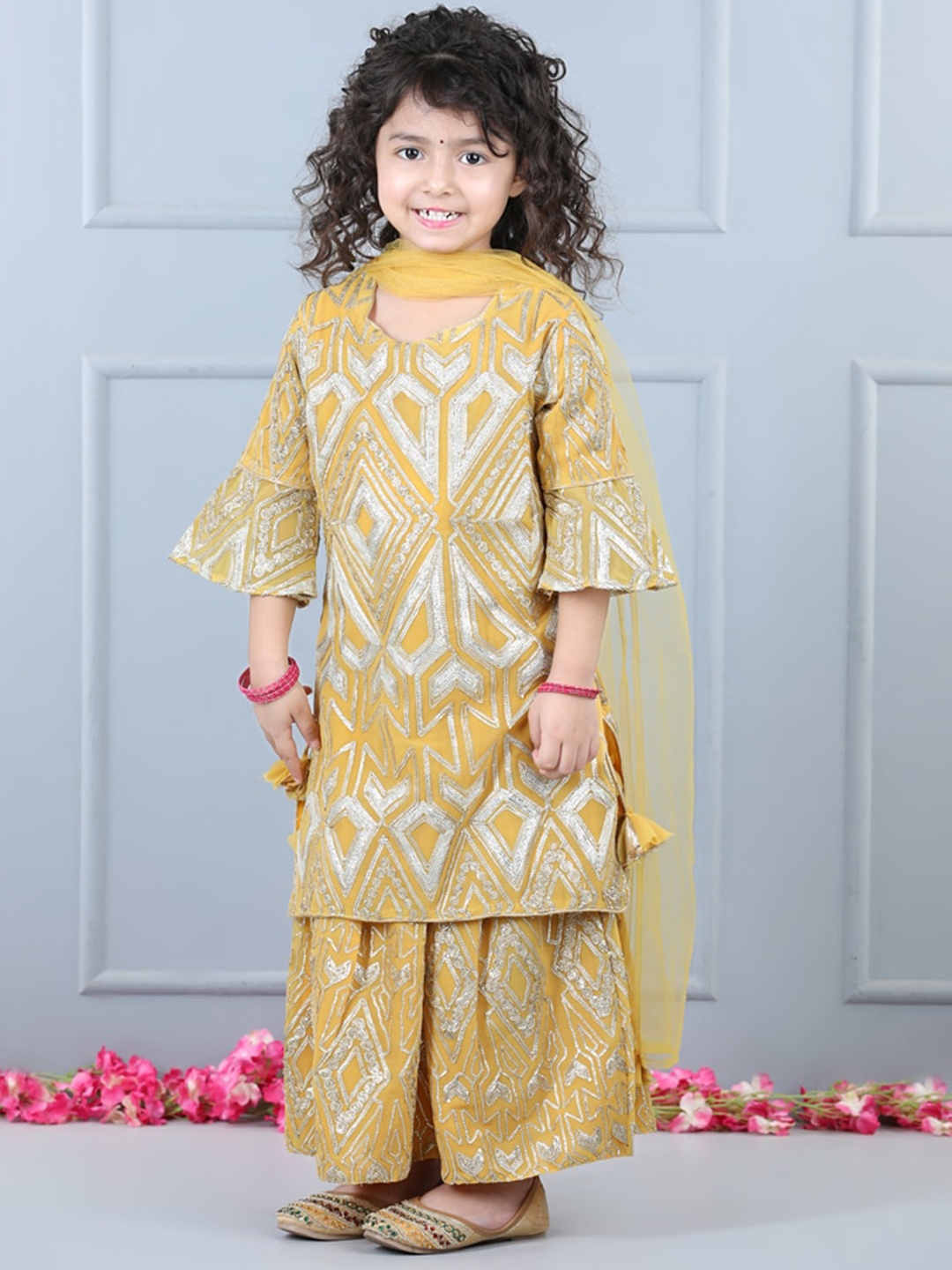 

WhiteHenz CLOTHING Girls Ethnic Motifs Embroidered A Line Kurta With Sharara & Dupatta, Mustard