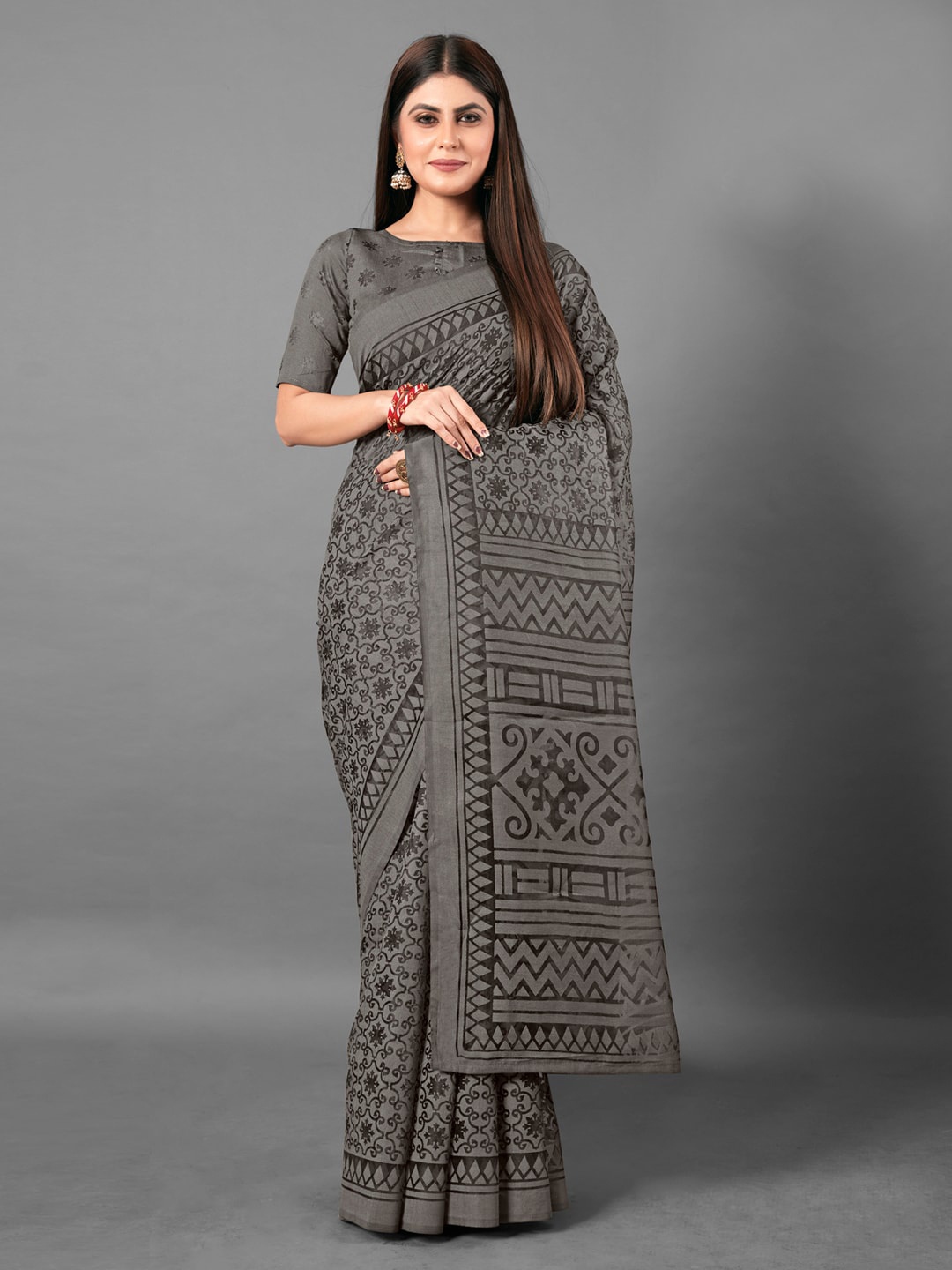 

Anouk Ethnic Motifs Printed Brasso Chanderi Saree, Black