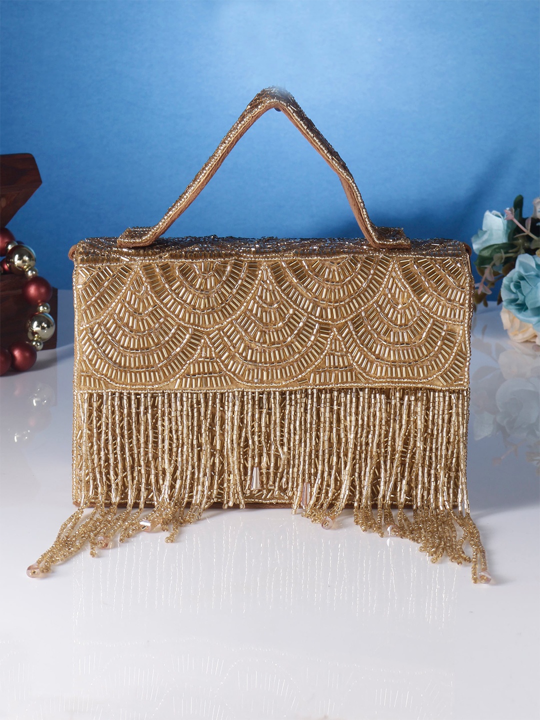 

Swisni Embellished Tasselled Foldover Clutch, Gold