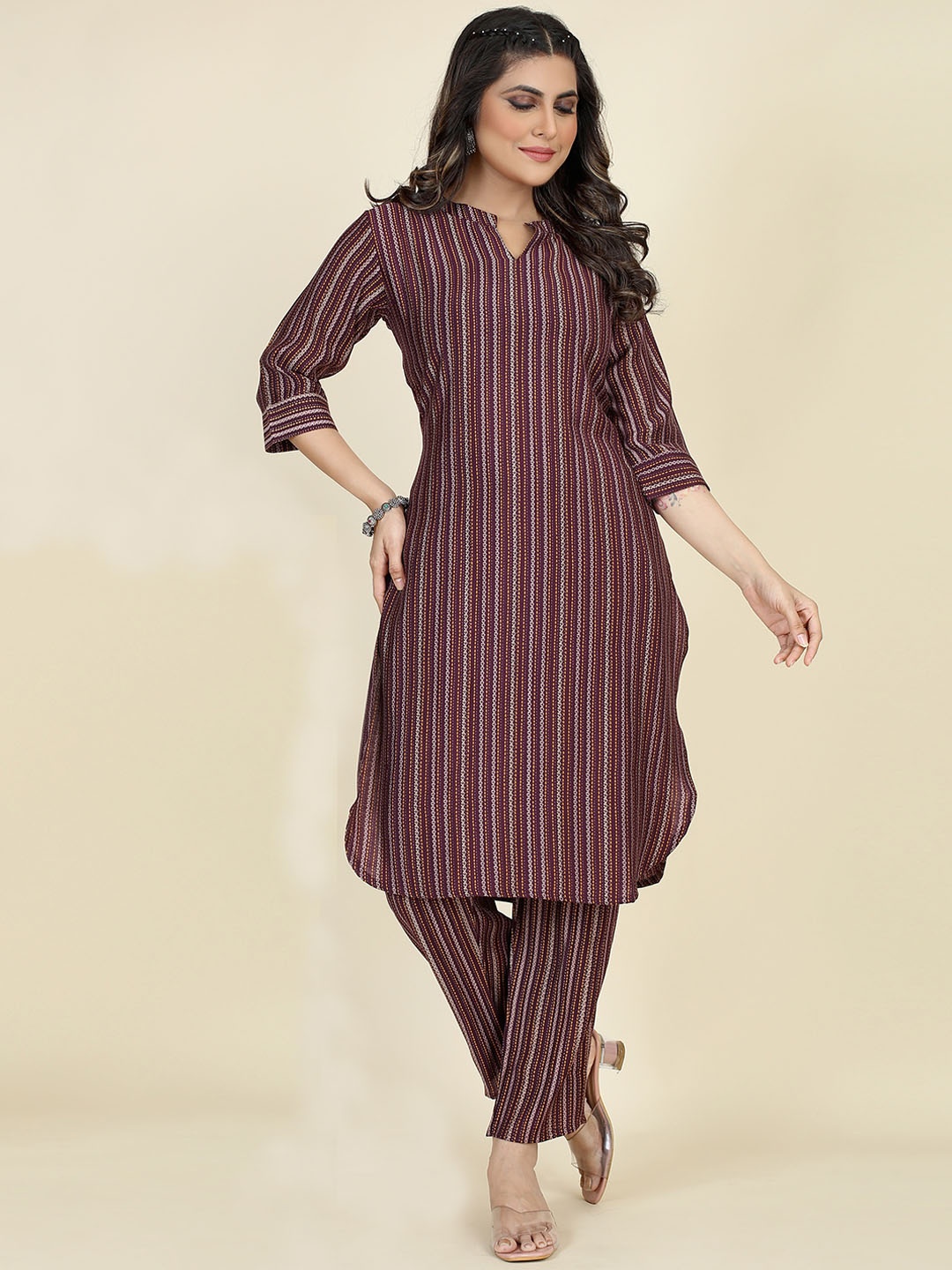 

STYLE SAMSARA Striped Regular Pure Silk Kurta with Trousers, Maroon