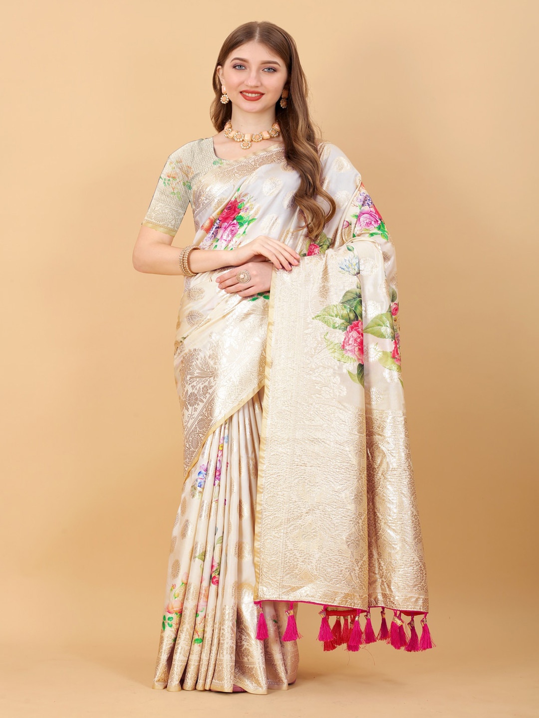 

MOKSHA DESIGNS Floral Woven Design Zari Pure Silk Banarasi Saree, Cream