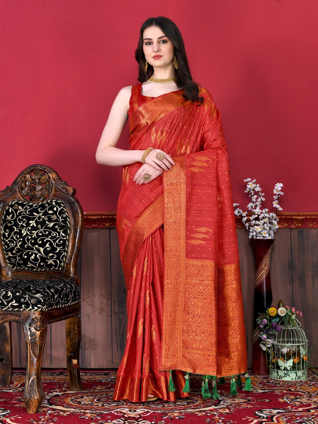 

MOKSHA DESIGNS Ethnic Motifs Woven Design Zari Pure Silk Banarasi Saree, Red