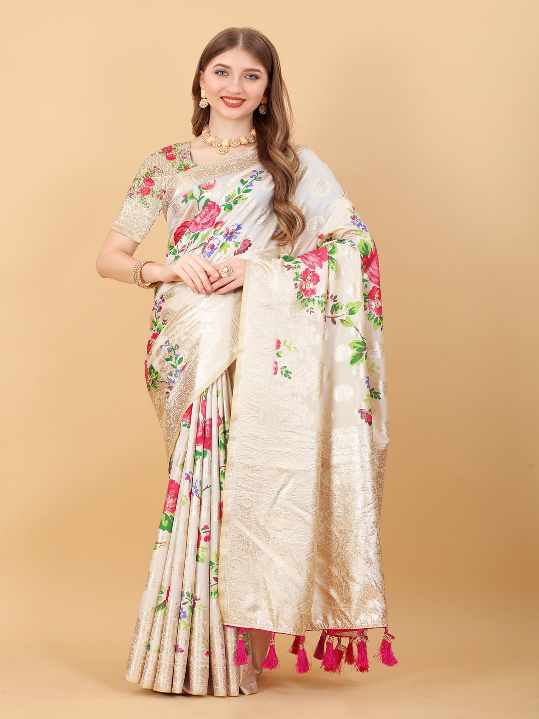 

MOKSHA DESIGNS Floral Woven Design Zari Pure Silk Banarasi Saree, Cream