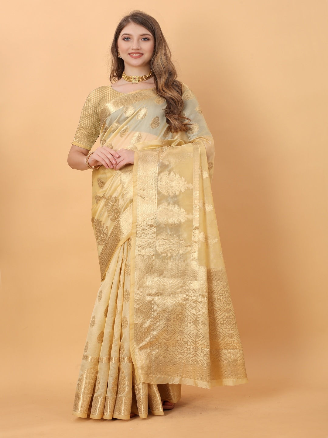 

MOKSHA DESIGNS Ethnic Motifs Woven Design Zari Pure Silk Banarasi Saree, Cream