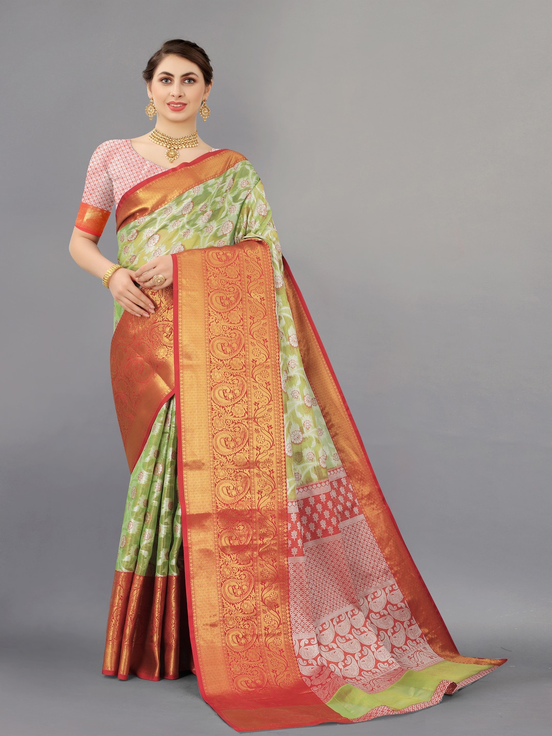 

MOKSHA DESIGNS Ethnic Motifs Woven Design Zari Pure Silk Banarasi Saree, Green