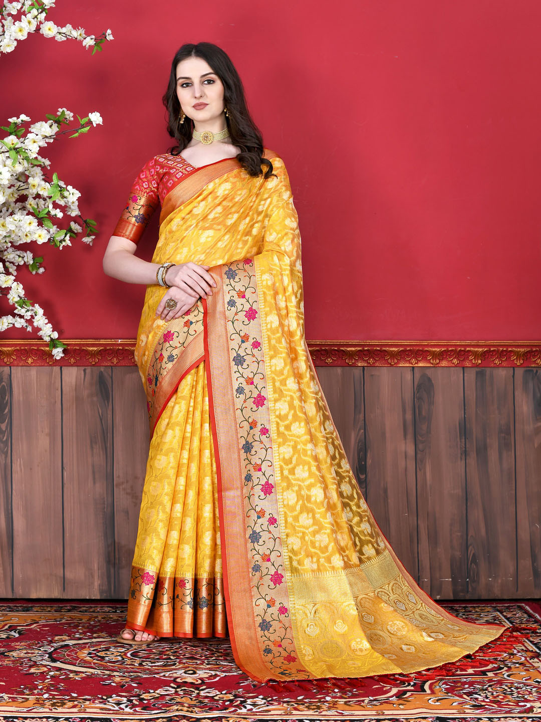 

MOKSHA DESIGNS Ethnic Motifs Woven Design Zari Pure Silk Banarasi Saree, Yellow