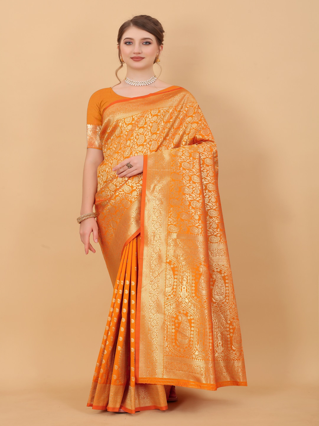 

MOKSHA DESIGNS Ethnic Motifs Woven Design Zari Pure Silk Kanjeevaram Saree, Orange