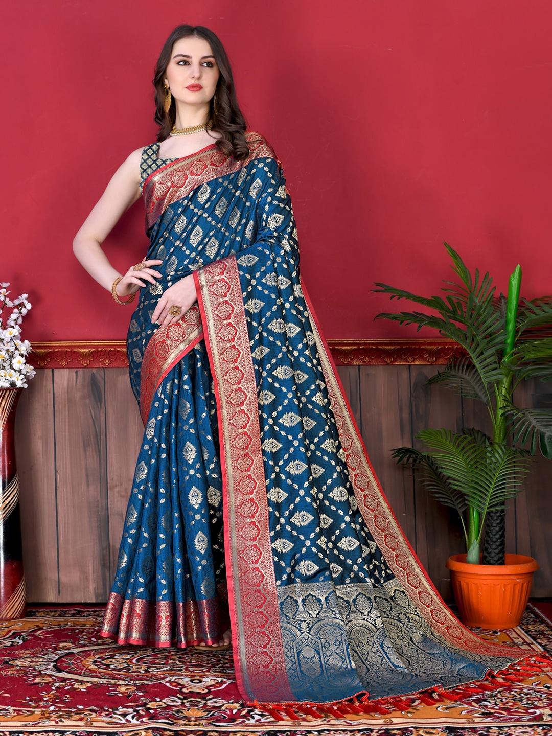 

MOKSHA DESIGNS Ethnic Motifs Woven Design Zari Pure Silk Banarasi Saree, Blue