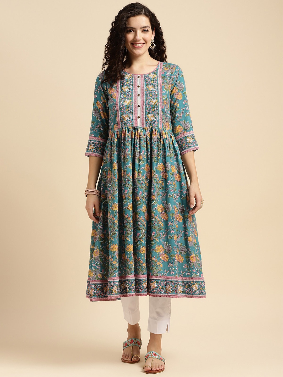 

Rangita Floral Printed Round Neck Three-Quarter Sleeve Anarkali Pleated Kurta, Green