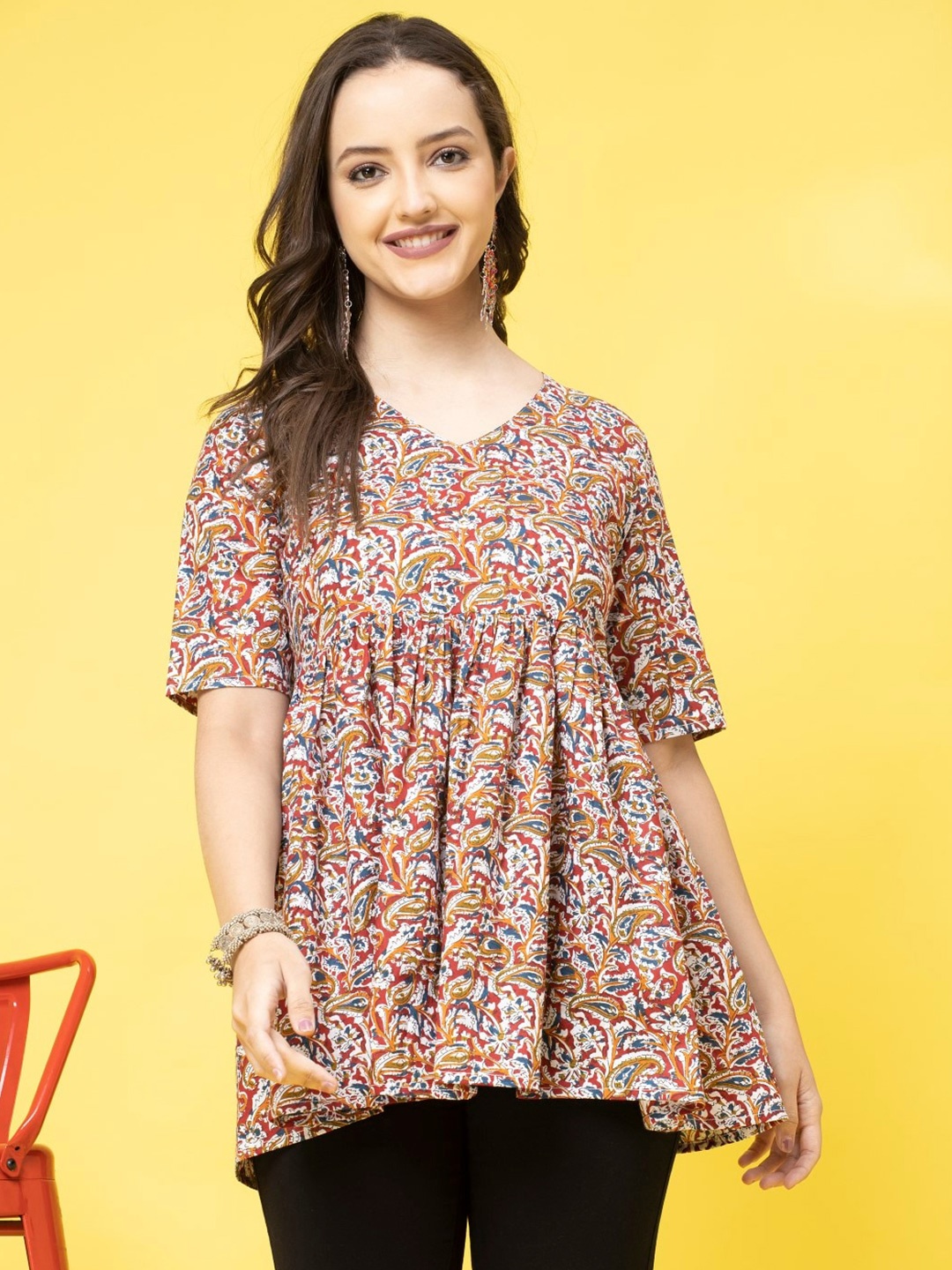 

SHIONS Paisley Printed V-Neck Pure Cotton Pleated Anarkali Kurti, Brown