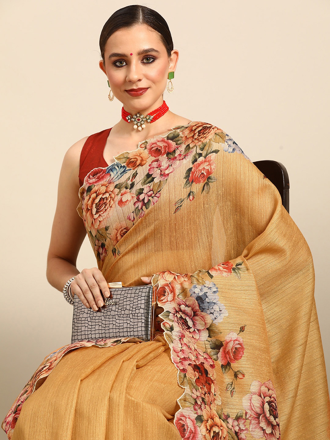 

Simaaya Solid Tussar Saree, Yellow