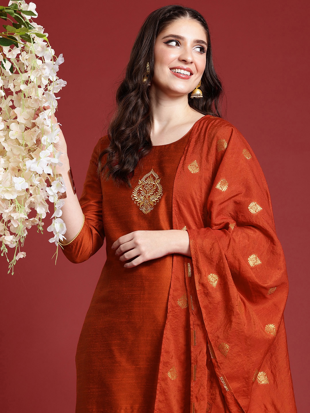 

Anouk Women Ethnic Motifs Embroidered Regular Kurta with Trousers & With Dupatta, Rust