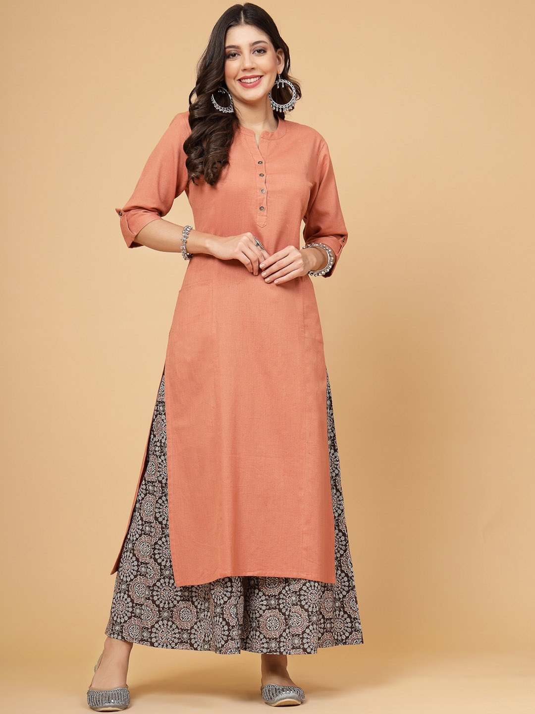 

Pistaa Mandarin Collar Kurta with Palazzos, Rust