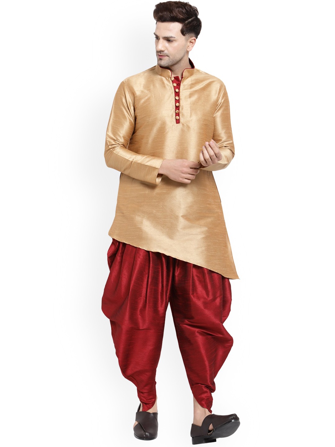 

Sydney Heights Mandarin Collar Kurta With Patiala Set, Gold