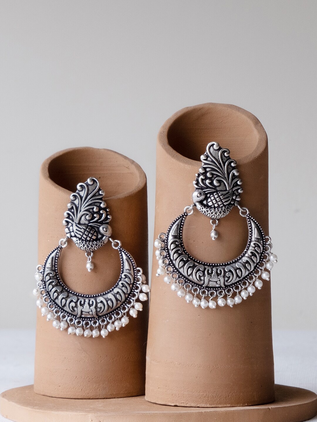 

Infuzze Silver-Plated Peacock Shaped Drop Earrings