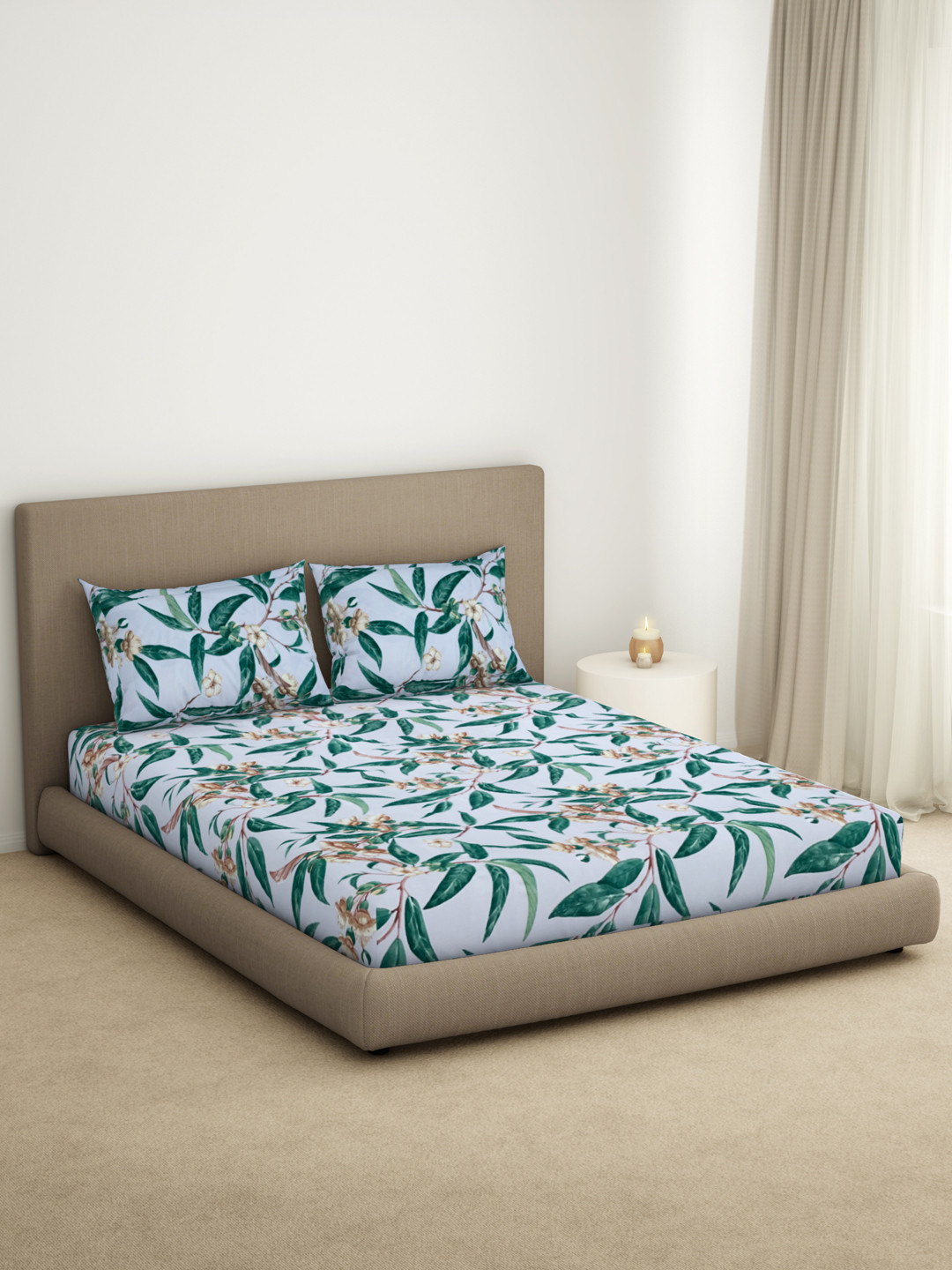 

Welspun Dazzle Cream-Coloured Floral Microfiber 120 TC Queen Bedsheet & 2 Pillow Covers