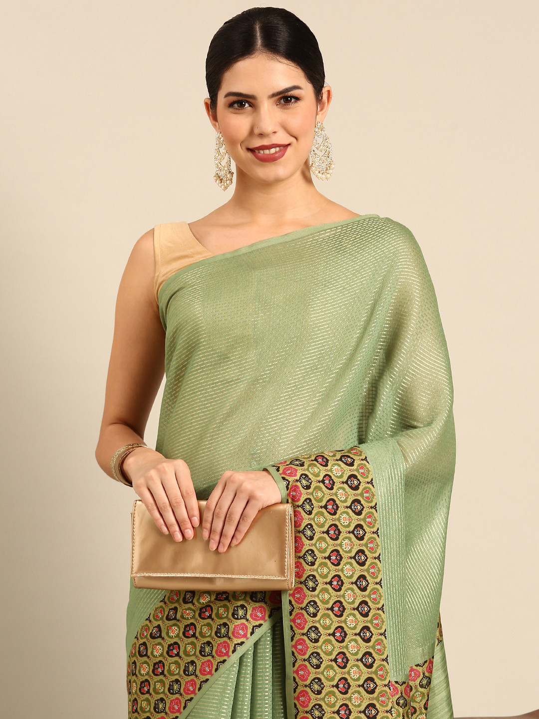 

Simaaya Striped Zari Silk Cotton Saree, Green