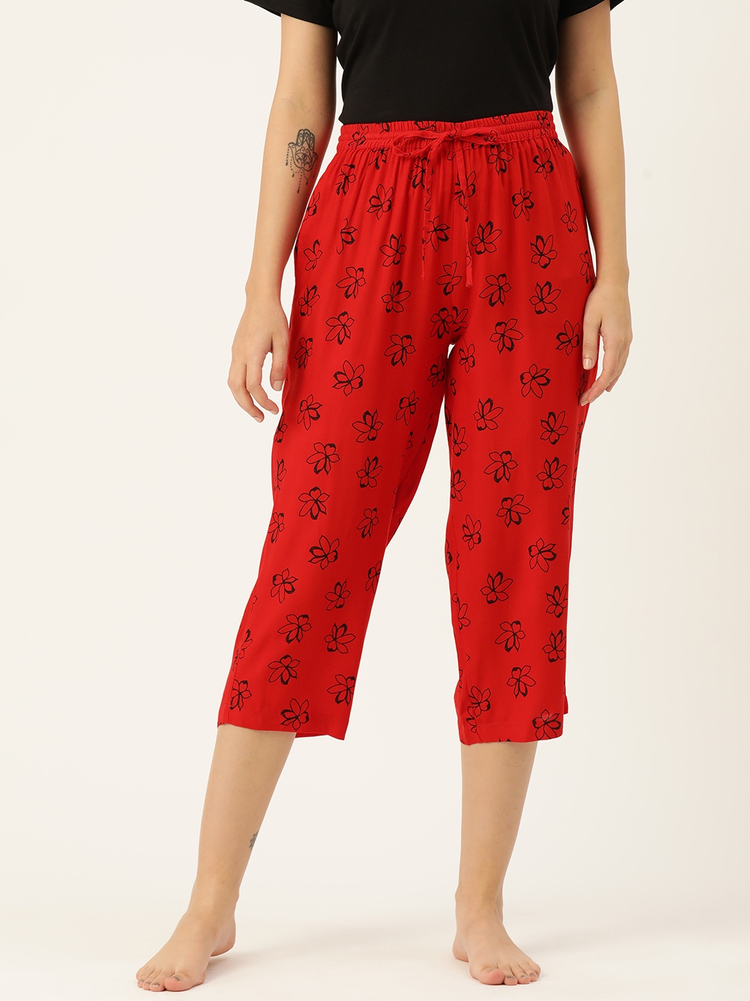 

ETC Women Printed Cotton Capri Lounge Pants, Red