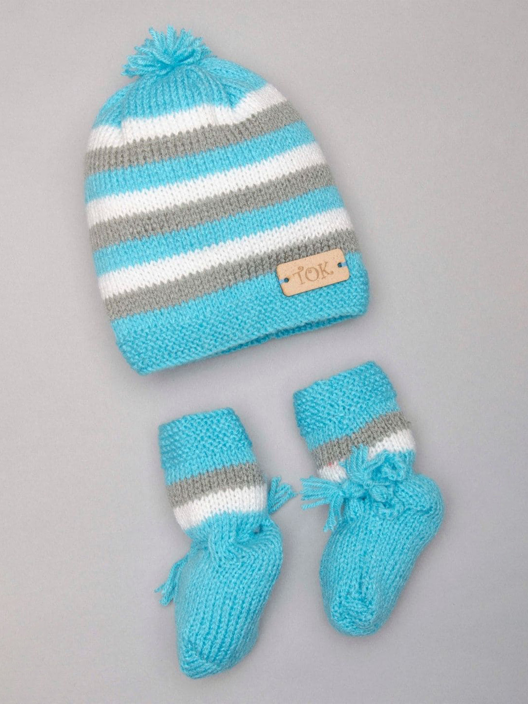 

The Original Knit Kids Striped Beanie Cap With Socks, Blue