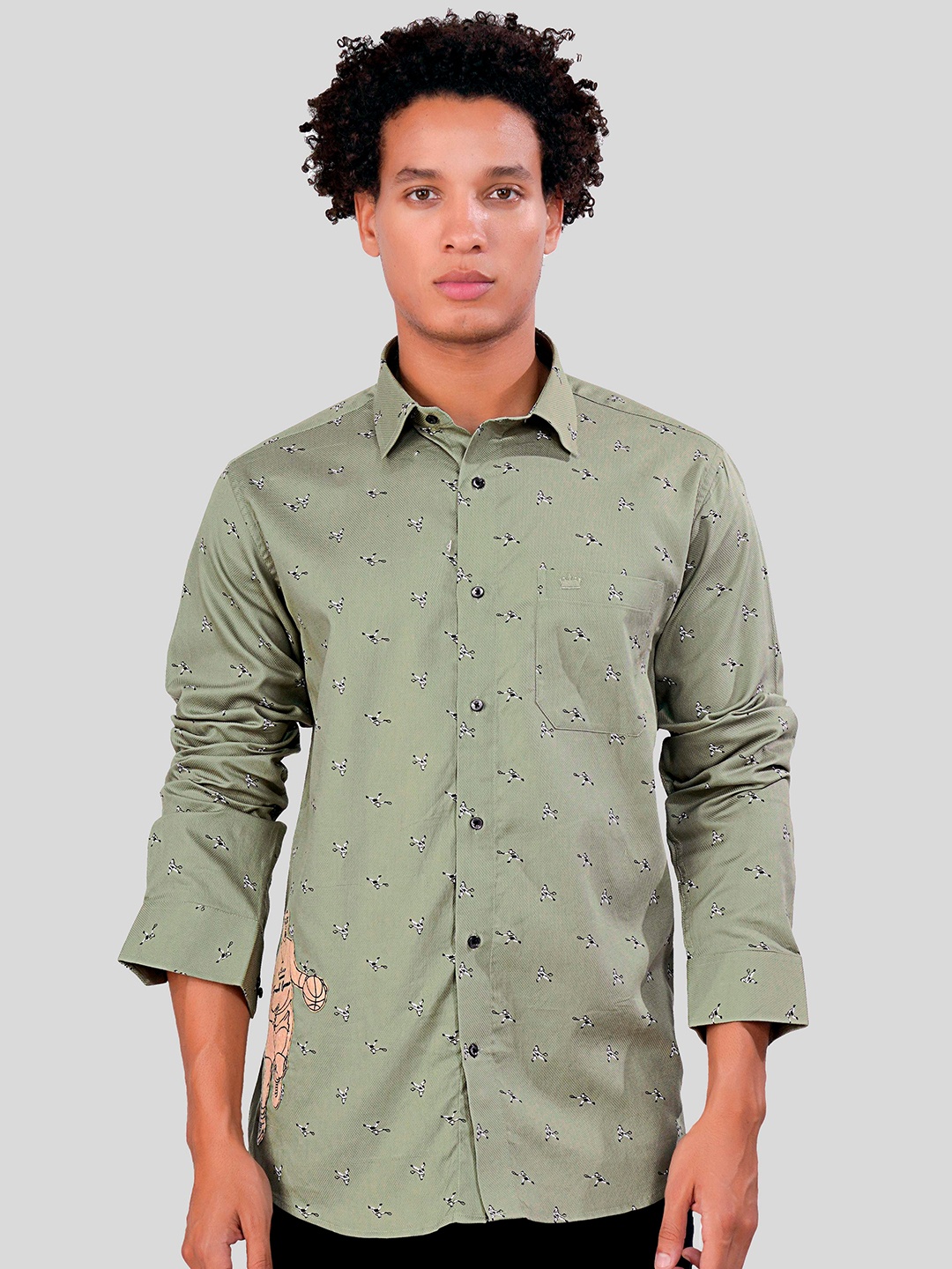 

FRENCH CROWN Conversational Printed Standard Regular Fit Opaque Cotton Casual Shirt, Green