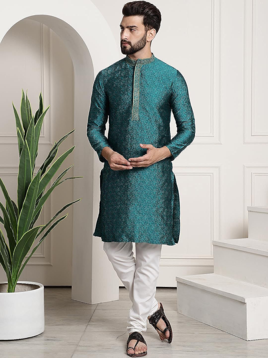 

ROYAL KURTA Ethnic Motifs Woven Design Pure Cotton Kurta With Churidar, Green