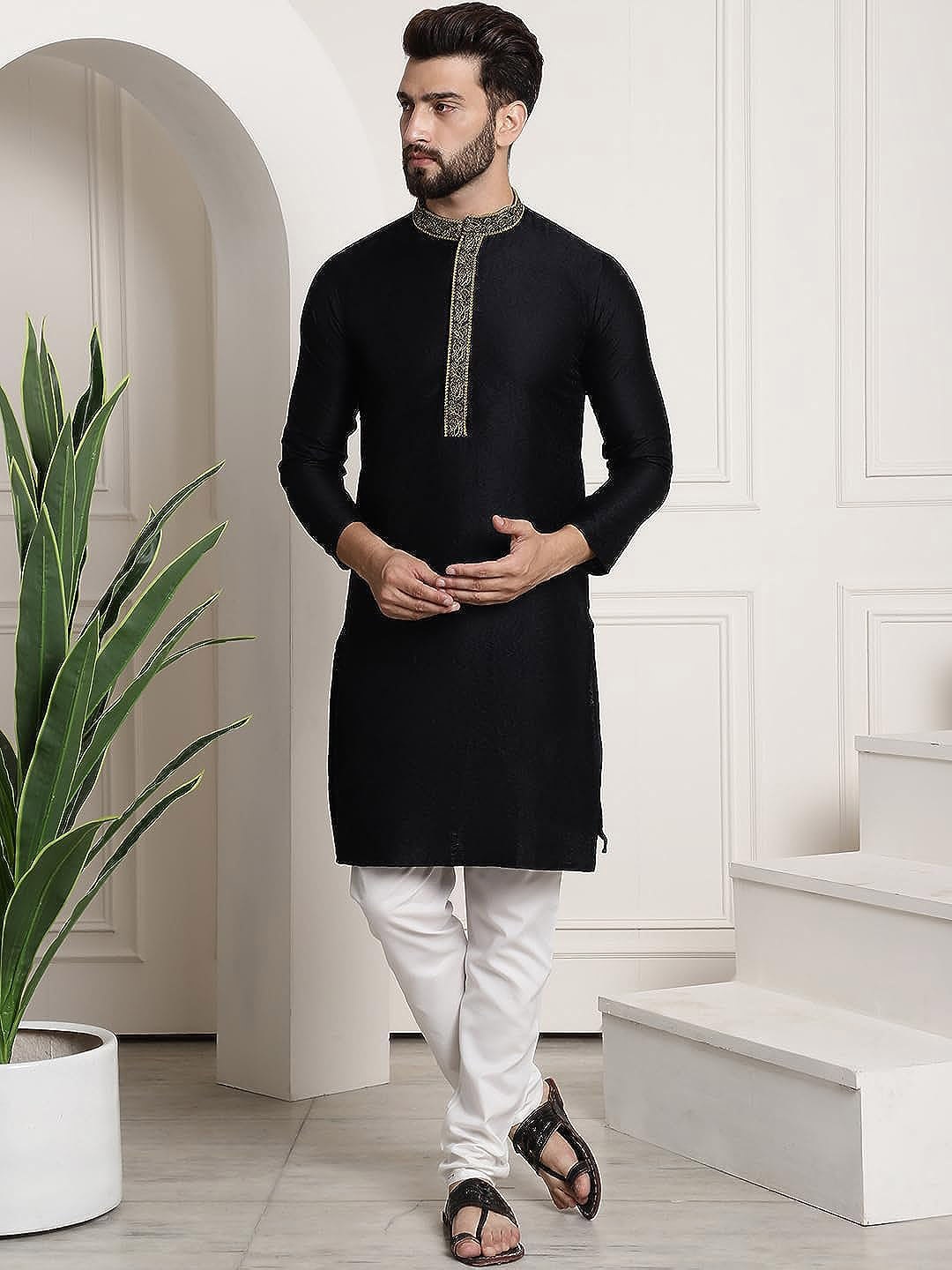 

ROYAL KURTA Floral Regular Pure Cotton Kurta With Churidar, Black